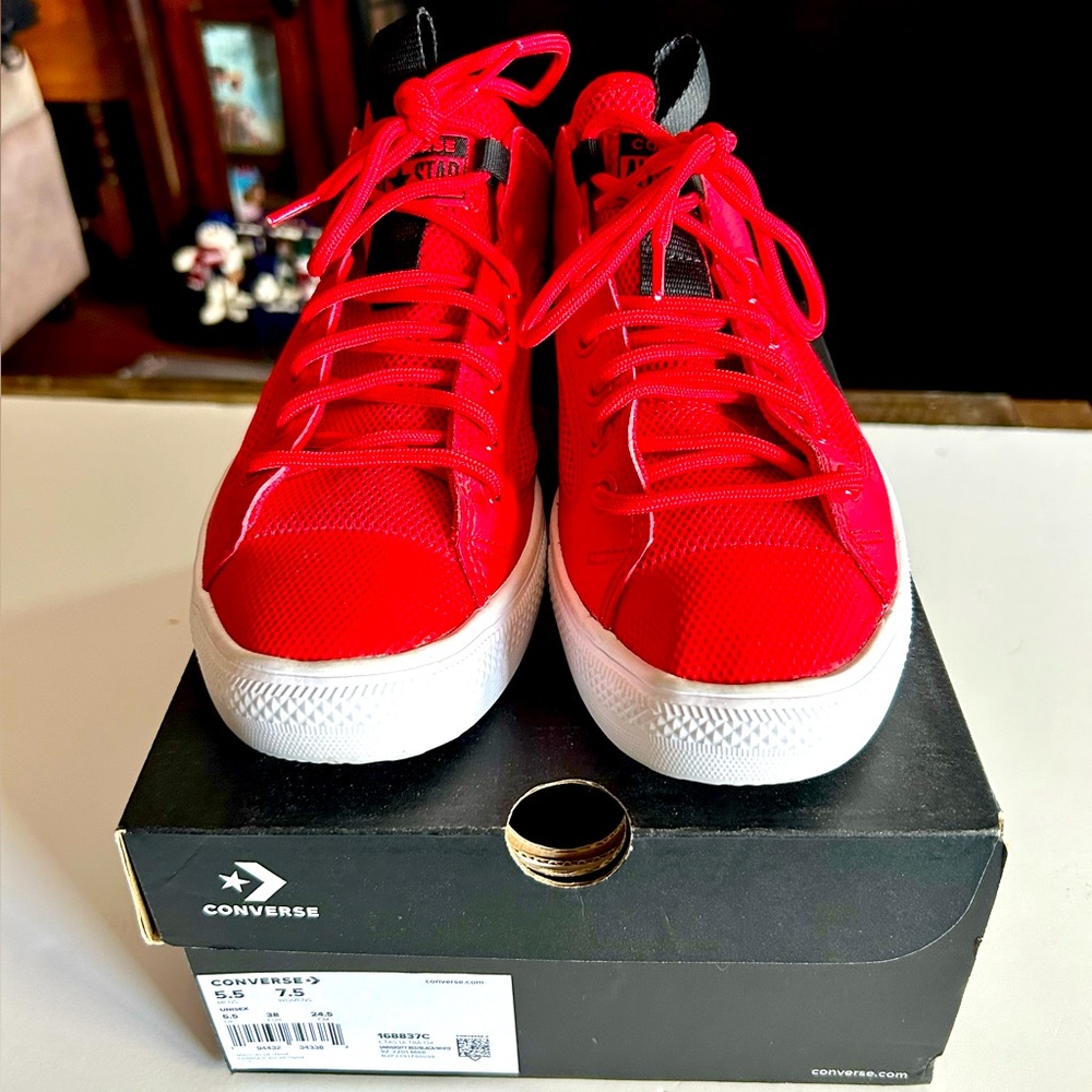 Converse Chuck Taylor All Star Sneakers